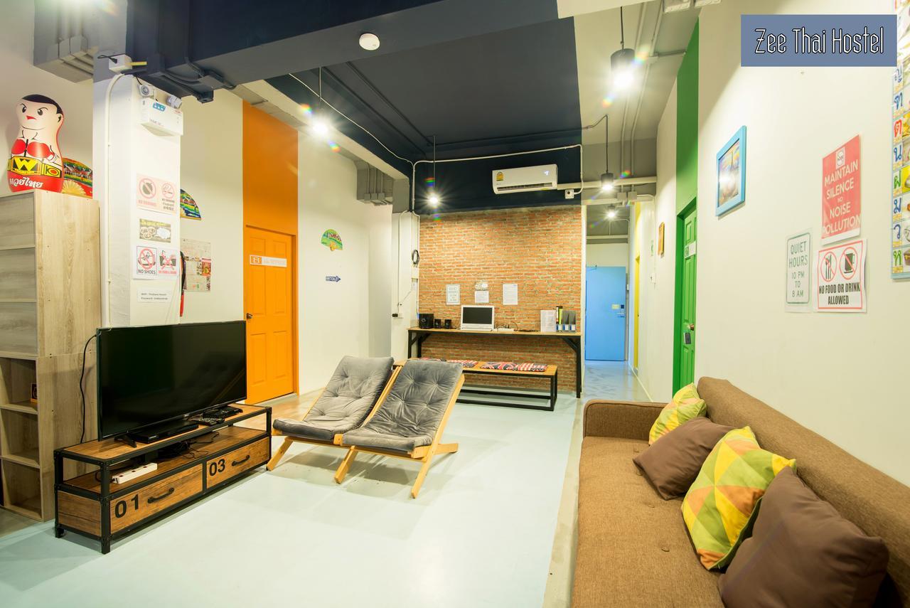 Zee Thai Hostel Бангкок Экстерьер фото